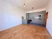 Stylové bydlení 2+kk (49 m2) jen 5 minut od Anděla - Praha 5 Košíře, cena 26990 CZK / objekt / měsíc, nabízí CENTURY 21 Ruby