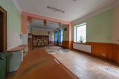 Komerční prostor 70 m2 k pronájmu v Chomutově, Na Bělidle 1066/1, ideální pro obchod či služby,, cena 14500 CZK / objekt / měsíc, nabízí 