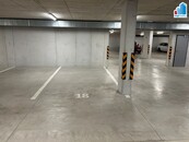 Pronájem garážového stání v Plzni, ulice Slovanská, cena 1800 CZK / objekt / měsíc, nabízí 