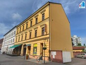 Pronájem - Komerční prostory o výměře 56 m2 v centru Rokycan, cena 18000 CZK / objekt / měsíc, nabízí Mixreality