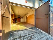 Prodej - Garáž 23 m2 v obci Tlučná, cena 690000 CZK / objekt, nabízí Mixreality