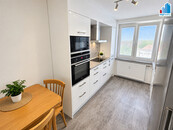 Pronájem bytu 2+1 v Plzni Jižní Předměstí, cena 16000 CZK / objekt / měsíc, nabízí 