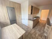 Pronájem bytu 2+1, ul. Tř. 1. máje, Hranice, 56 m2, cena 17000 CZK / objekt / měsíc, nabízí 