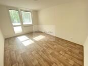 Pronájem bytu 2+1, ul. Tř. 1. máje, Hranice, 56 m2, cena 17000 CZK / objekt / měsíc, nabízí 