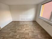 Pronájem bytu 2+1, ul. Tř. 1. máje, Hranice, 56 m2, cena 17000 CZK / objekt / měsíc, nabízí 