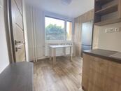 Pronájem bytu 2+1, ul. Tř. 1. máje, Hranice, 56 m2, cena 17000 CZK / objekt / měsíc, nabízí 