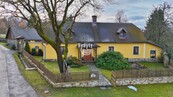 Prodej krásného rodinného domu s navazujícím rozsáhlým pozemkem, cena 13890000 CZK / objekt, nabízí 