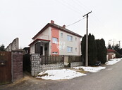 Exkluzivní prodej rodinného domu se zahradou, garáží a hospodářskou bodovou v obci Suchá, cena 9500000 CZK / objekt, nabízí 1. Nonstop Reality