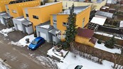Prodej moderního řadového domu s terasou a zahradou - Jihlava, ul. Na Dolech