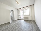 Nabízíme k pronájmu kompletně zrekonstruovaný byt 3+1 v ulici Telečská v Jihlavě, cena 15500 CZK / objekt / měsíc, nabízí 