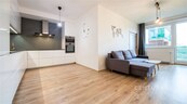 Pronájem moderního bytu 2+kk s balkonem a možností garážového stání | Slavkov u Brna, cena 19500 CZK / objekt / měsíc, nabízí 