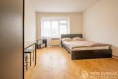 Pronájem bytu 1+kk 30 m2, Kolbenova, Praha 9 - Vysočany, cena 13000 CZK / objekt / měsíc, nabízí 