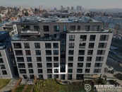 Pronájem bytu 2+kk 40 m2, Počernická, Praha - Strašnice, cena 21500 CZK / objekt / měsíc, nabízí Reality Dvořák