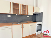 Pronájem bytu 2+kk s komorou, Svitavy, centrum, cena 11000 CZK / objekt / měsíc, nabízí 