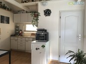Pronájem bytu 1kk s terasou v Benešově, cena 12000 CZK / objekt / měsíc, nabízí