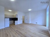Pronájem novostavby bezbariérového bytu 2+kk 58,7 m2 v centru Benešova, cena 18000 CZK / objekt / měsíc, nabízí 