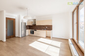 Pronájem bytu 2+kk 42 m2 v centru Benešova, cena 16000 CZK / objekt / měsíc, nabízí 