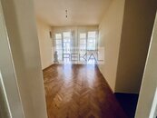 Byt 2+1 se dvěmi terasami V Londýnské ulici., cena 45000 CZK / objekt / měsíc, nabízí 
