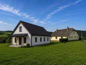 Historický dům s projektem na druhý dům na pozemku pro samostatné dvougenerační bydlení, cena 6700000 CZK / objekt, nabízí 