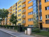 Byt 2 +kk s balkonem, Praha 7 Holešovice, cena 8300000 CZK / objekt, nabízí REKAL s.r.o.