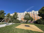 Pronájem bytu 2+1 na krásném místě v Plzni - Lobzích, cena 14000 CZK / objekt / měsíc, nabízí