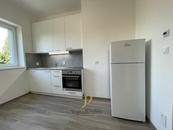 Pronájem, Byty 1+1, 31m2 - Olomouc - Lazce, cena 12500 CZK / objekt / měsíc, nabízí 