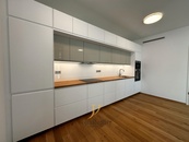 Pronájem, byty 2+kk, 62 m2, Ostrovní, cena 21500 CZK / objekt / měsíc, nabízí 