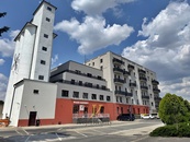 Pronájem, Obchodní prostory, 85m2 - Olomouc - Chválkovice, cena 21250 CZK / objekt / měsíc, nabízí 