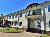 Pronájem kanceláře 58 m2, Olomouc - Neředín, cena 9000 CZK / objekt / měsíc, nabízí 