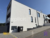 Pronájem bytu 1+kk 33 m2, Zlín - Prštné, cena 14300 CZK / objekt / měsíc, nabízí