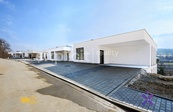 Prodej bytu 2+kk, 68 m2 s terasou - Březnice u Zlína