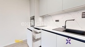 Pronájem bytu 1+kk 33,5 m2 s garážovým stáním, Nad Stráněmi