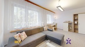 Pronájem bytu 2+1, 60 m2 - ul. Družstevní, Zlín, cena 12900 CZK / objekt / měsíc, nabízí 