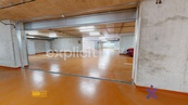 Pronájem garážového stání 15 m2, Nad Stráněmi, Zlín, cena 1500 CZK / objekt / měsíc, nabízí 