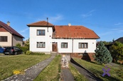 Prodej rodinného domu 245 m2 a zahradou 664 m2 , Žlutava
