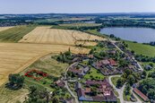 Stavební pozemek 645 m2 na okraji obce Česká Lhota u Dívčic, cena 1990000 CZK / objekt, nabízí 