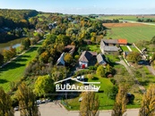 Prodej rodinného domu 612 m2, Fryšták - Dolní Ves - možnost bydlení i podnikání, cena 17000000 CZK / objekt, nabízí 