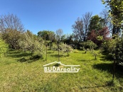 Prodej stavebního pozemku 511 m2, Otrokovice, krásná zahrada blízkosti centra, cena 900000 CZK / objekt, nabízí Buďa reality