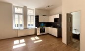 Pronájem moderního bytu 2+kk po kompletní rekonstrukci, 55 m2, cena 11000 CZK / objekt / měsíc, nabízí 