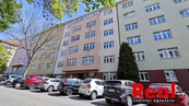 Pronájem, byt 3+1, CP 123m2 vč. balkónu 7m2, ul. Čápkova, Brno - střed, k.ú. Veveří, cena 30000 CZK / objekt / měsíc, nabízí 