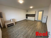Pronájem, byt 1+kk, CP 33m2, třída Generála Píky, Brno - Černá Pole, cena 13000 CZK / objekt / měsíc, nabízí REALmix s.r.o