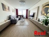 Pronájem bytu 3+1 s lodžií po kompletní rekonstrukci, Brno-Bystrc, ul. Kuršova, cena 26000 CZK / objekt / měsíc, nabízí 