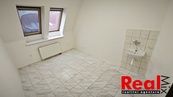 Pronájem, kancelář, CP 12m2, ul. Mrštíkova, obec Hustopeče, cena 4500 CZK / objekt / měsíc, nabízí REALmix s.r.o