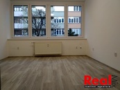 Pronájem, kancelář CP 19m2, ul. Bayerova, Brno - k.ú. Veveří, cena 5500 CZK / objekt / měsíc, nabízí REALmix s.r.o