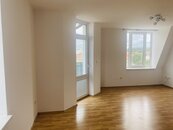 Prodej bytu 3+kk s balkónem v centru Břeclavi, 90 m2, cena 4700000 CZK / objekt, nabízí 