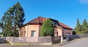 Vila ve velmi žádané lokalitě Dubce, která je součástí města Mladá Boleslav., cena 17900000 CZK / objekt, nabízí 