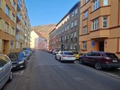 Nabízím pronájem bytu 1+1 v cihlové zástavbě Děčín II., cena 9500 CZK / objekt / měsíc, nabízí 