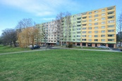 Pronájem bytu 1+kk, 20 m2 - Sokolov (po rekonstrukci), cena 7000 CZK / objekt / měsíc, nabízí LeoReal