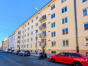 Pronájem, byt 1+kk, 20 m2, Praha 6 - Břevnov, cena 16000 CZK / objekt / měsíc, nabízí LeoReal
