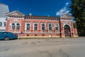 Prodej rodinného domu 500 m2, pozemek 780 m2, cena 8900000 CZK / objekt, nabízí 